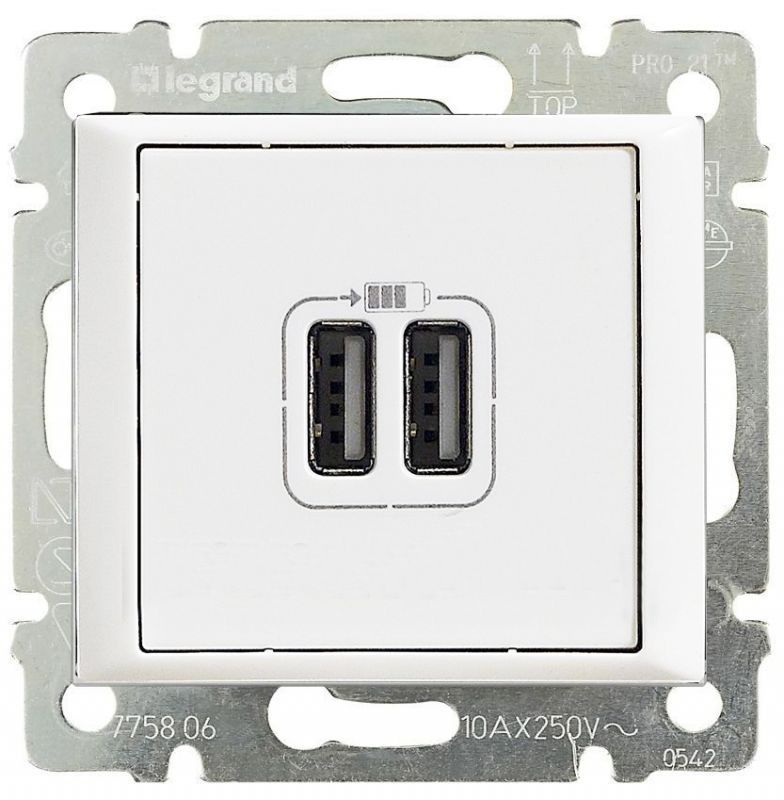 Legrand Valena Розетка USB 2-ая белая ,770470