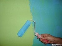 Окраска стен водоэмульсионной краской за 2 раза ,разнотонная.Стоимость за м2  220-340 рублей